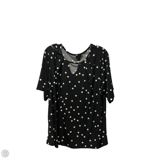 Top Short Sleeve By Worthington In Polkadot Pattern, Size: 1x