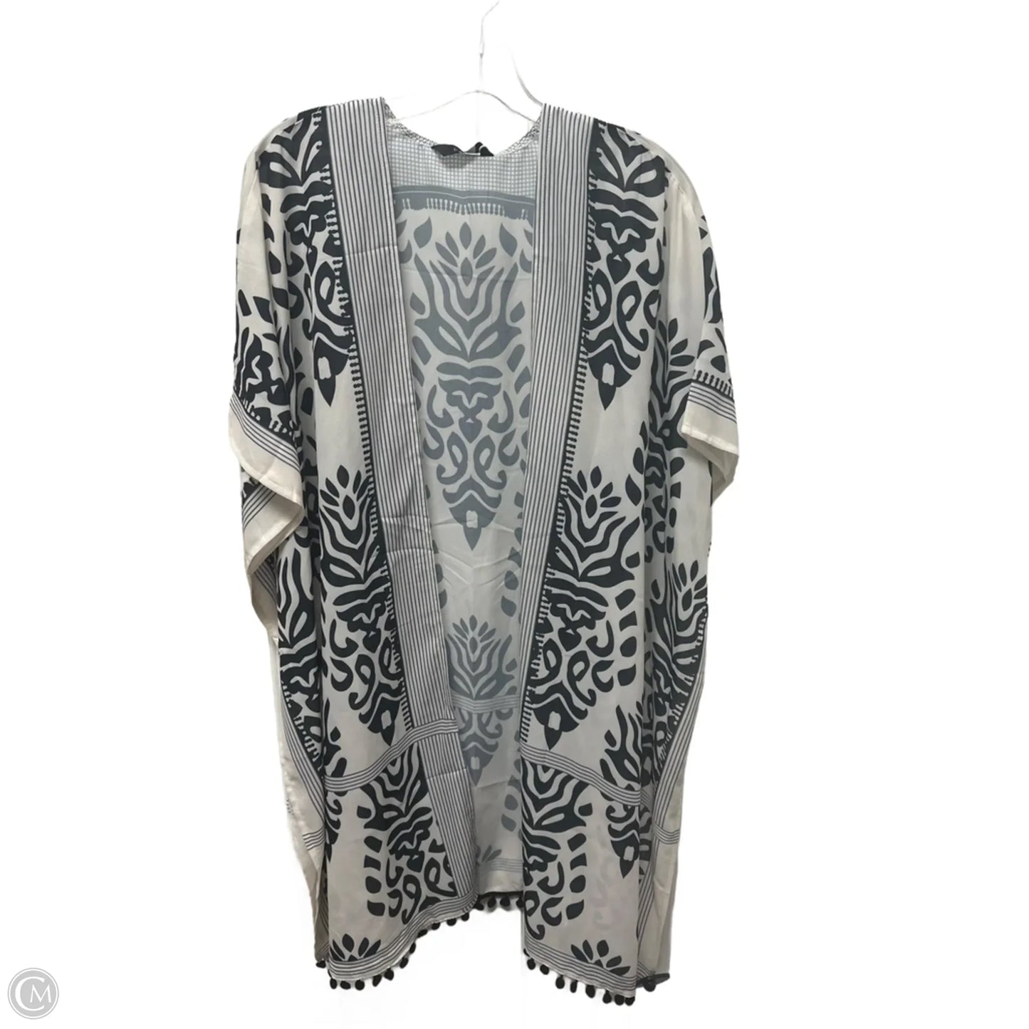 Shawl By Clothes Mentor In Black & White, Size: Osfm