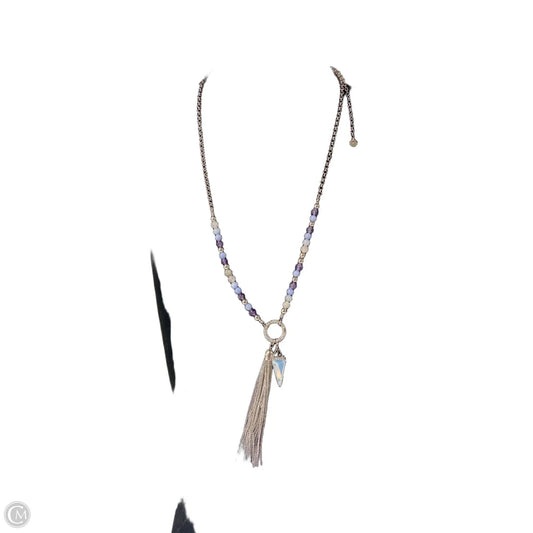 Necklace Pendant By Clothes Mentor, Size: 1