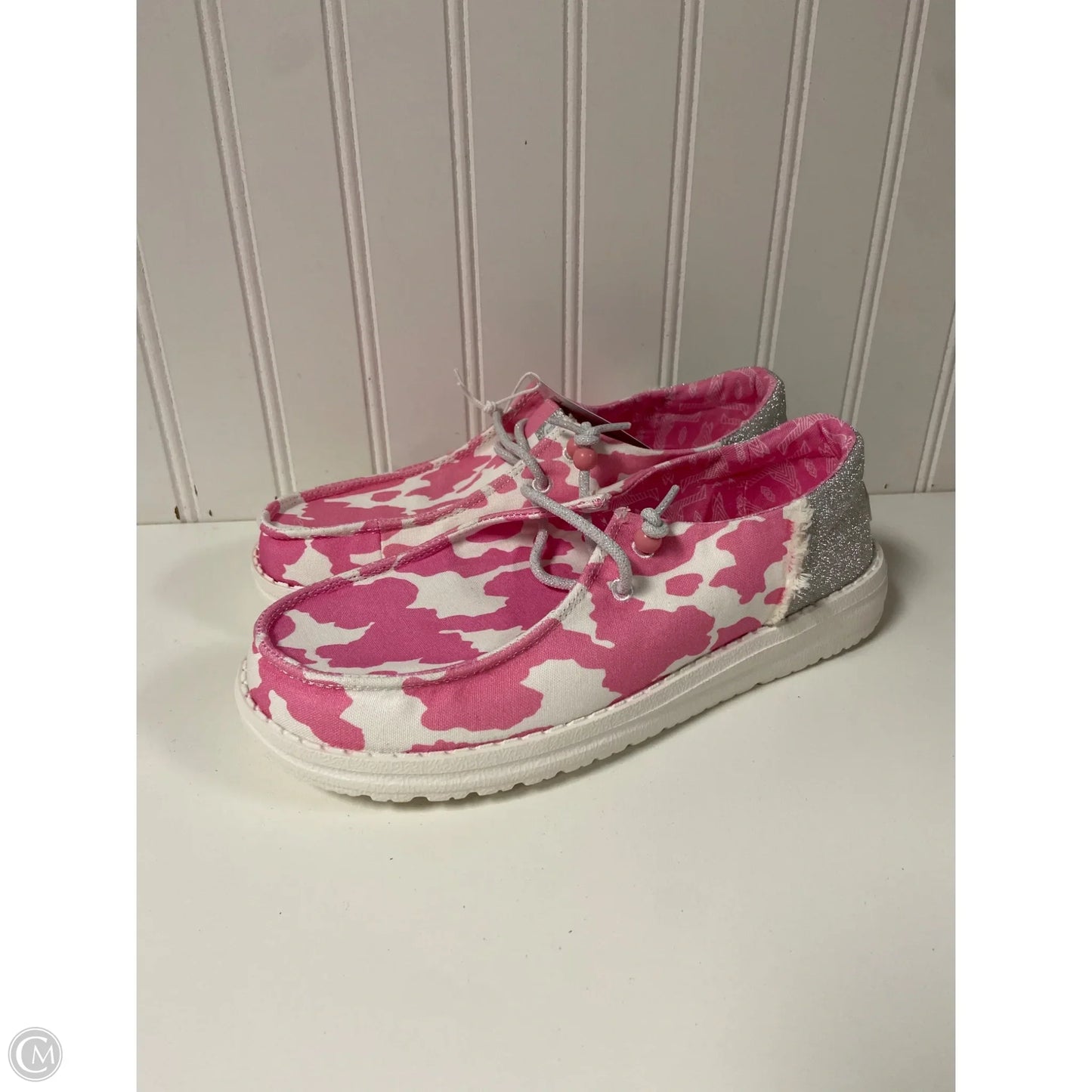 Shoes Flats By Hey Dude In Pink, Size: 7