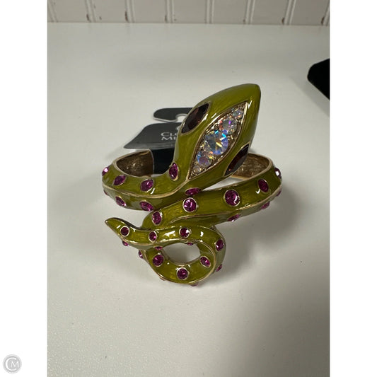 Bracelet Cuff By Clothes Mentor, Size: 1