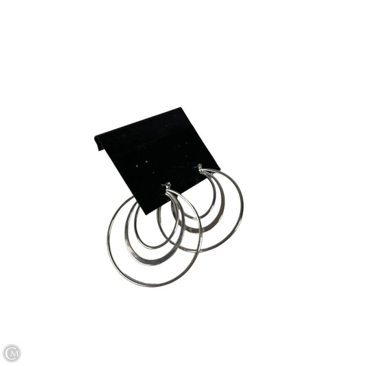 Earrings Hoop By Clothes Mentor, Size: 1