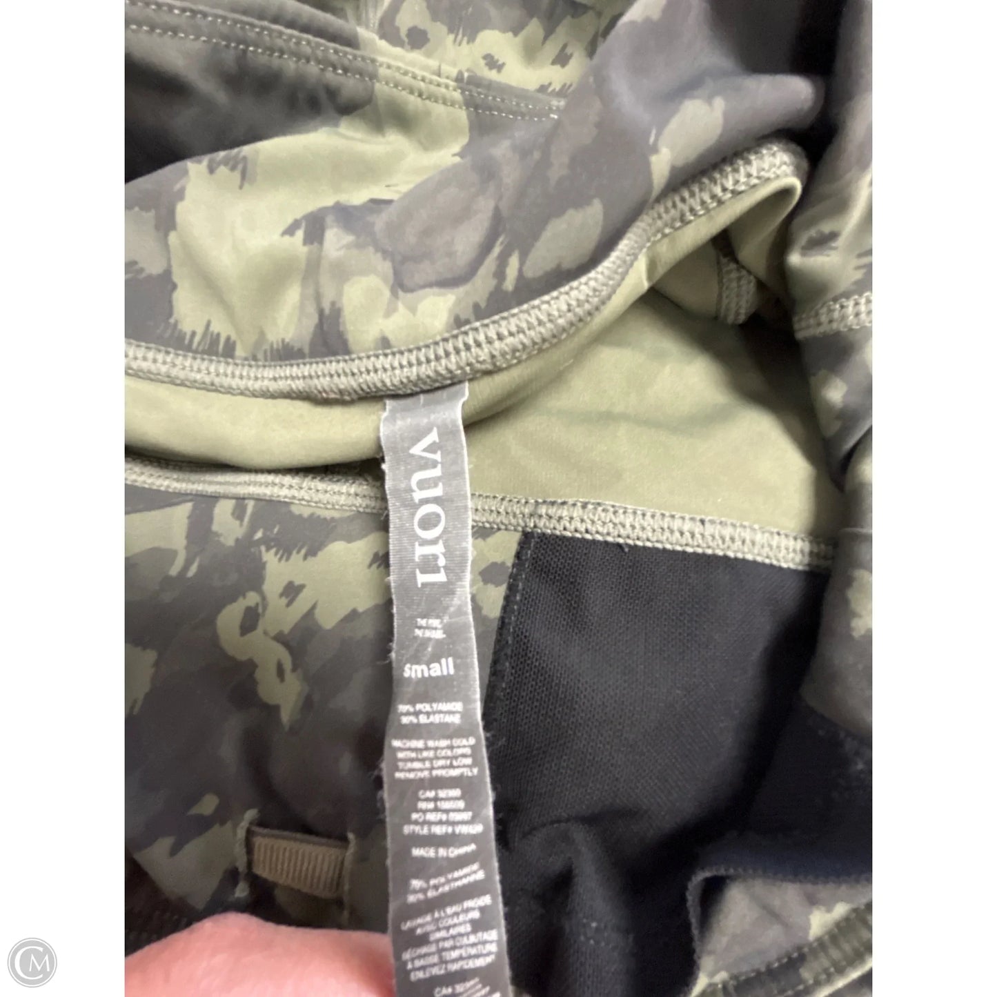 Athletic Leggings By Vuori In Camouflage Print, Size: S
