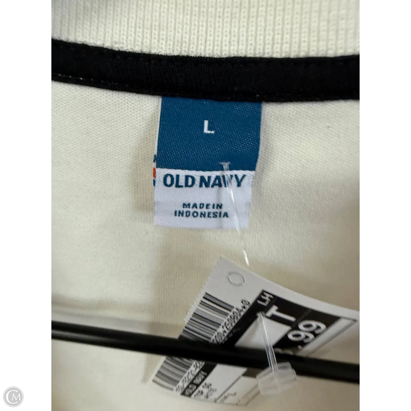 Top Short Sleeve By Old Navy In White, Size: L