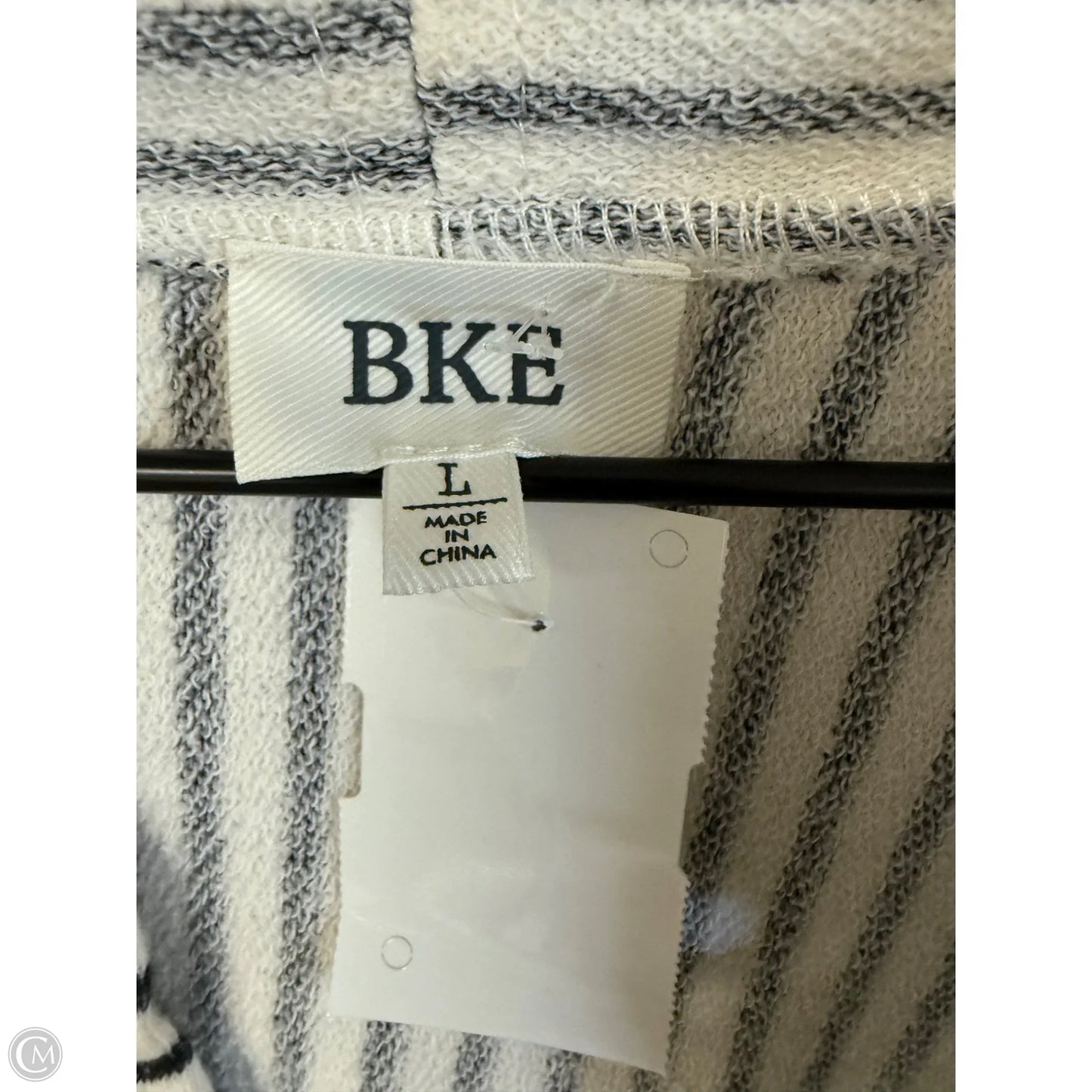 Sweatshirt Hoodie By Bke In Black & White, Size: L