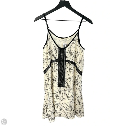 Dress Casual Short By Miss Me In Black & Cream, Size: M