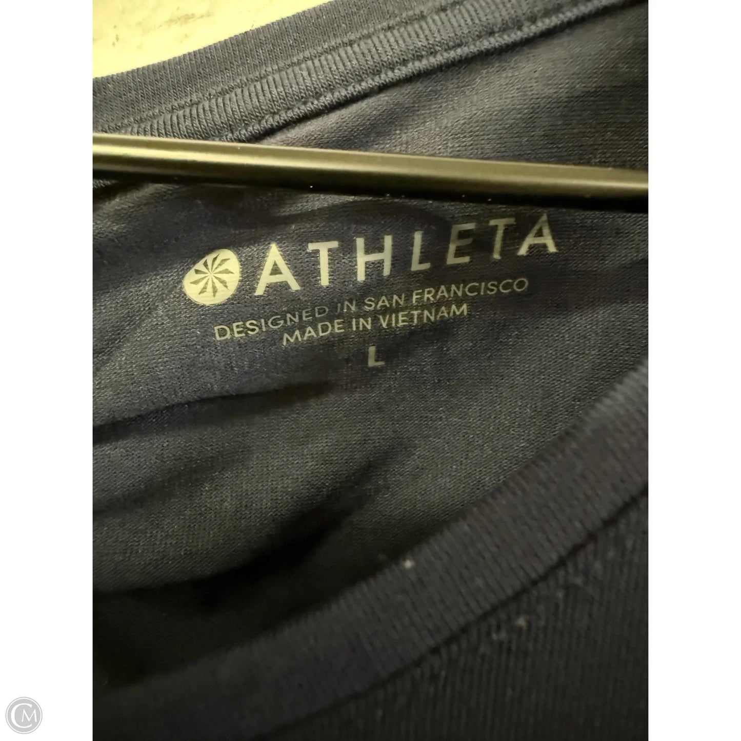 Athletic Top Short Sleeve By Athleta In Navy, Size: L