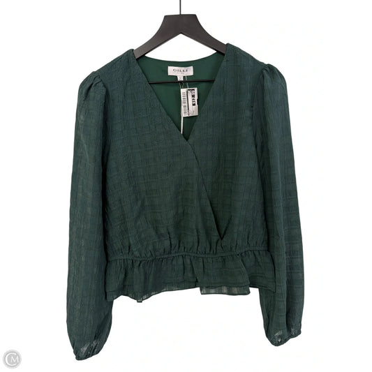 Top Long Sleeve By Gilli In Green, Size: M
