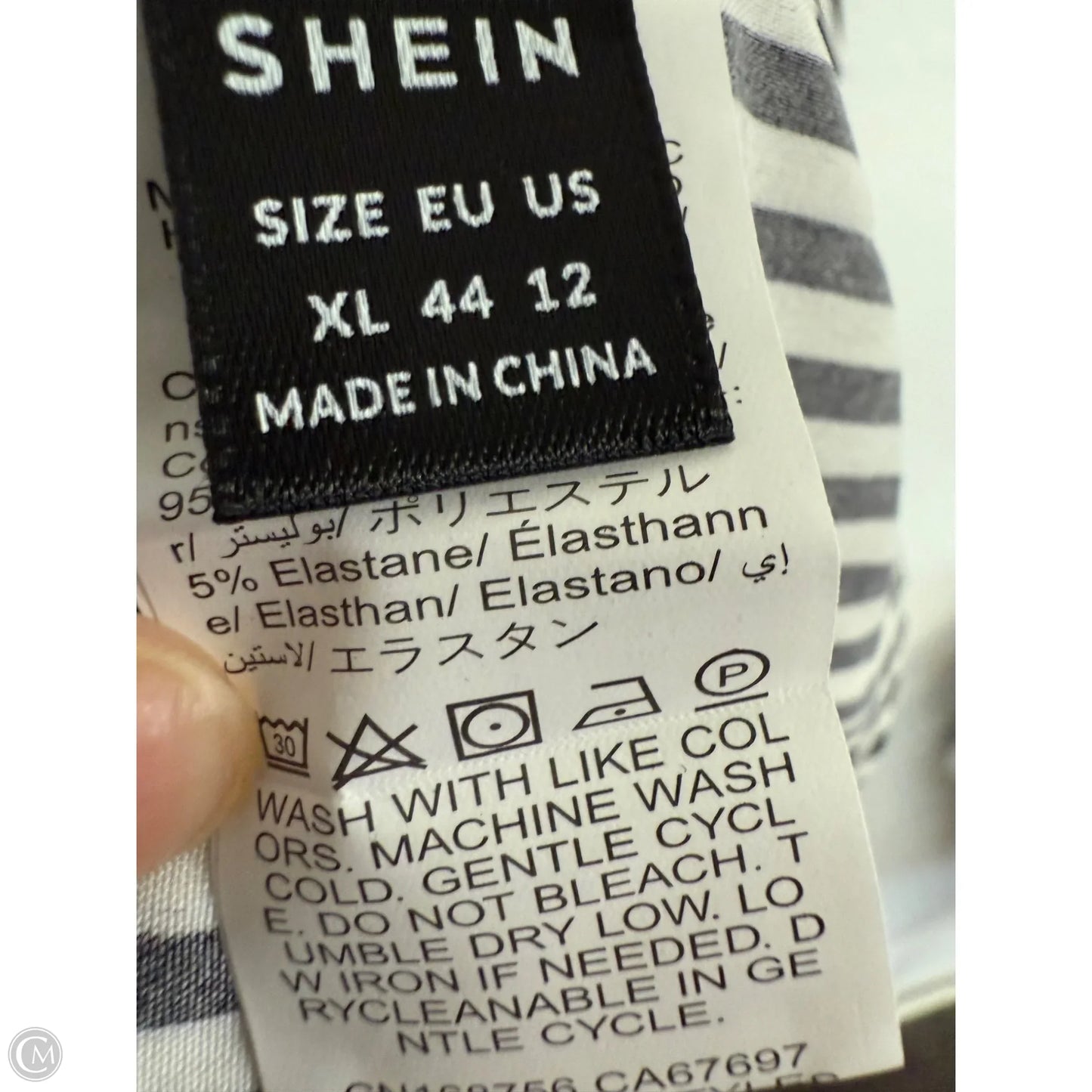 Blouse Long Sleeve By Shein In Black & White, Size: Xl