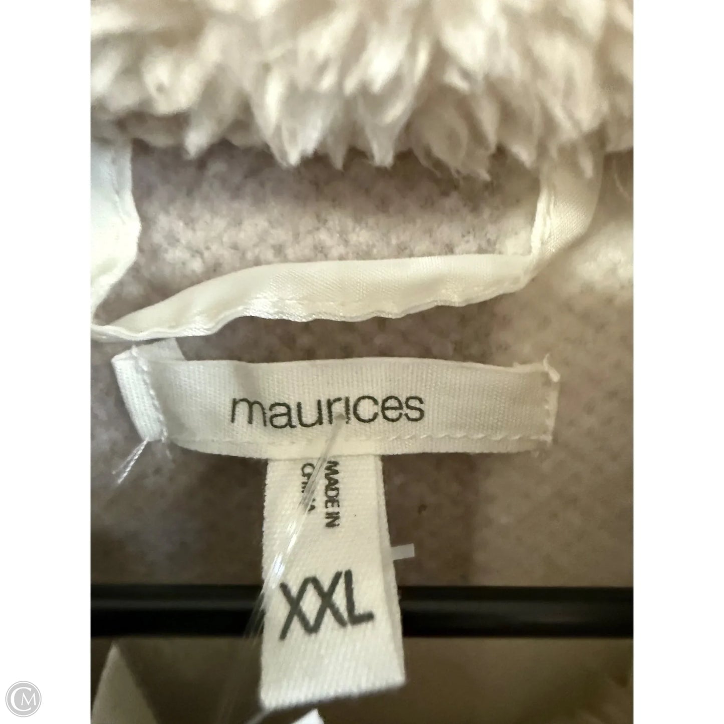 Vest Faux Fur & Sherpa By Maurices In Cream & Grey, Size: Xxl