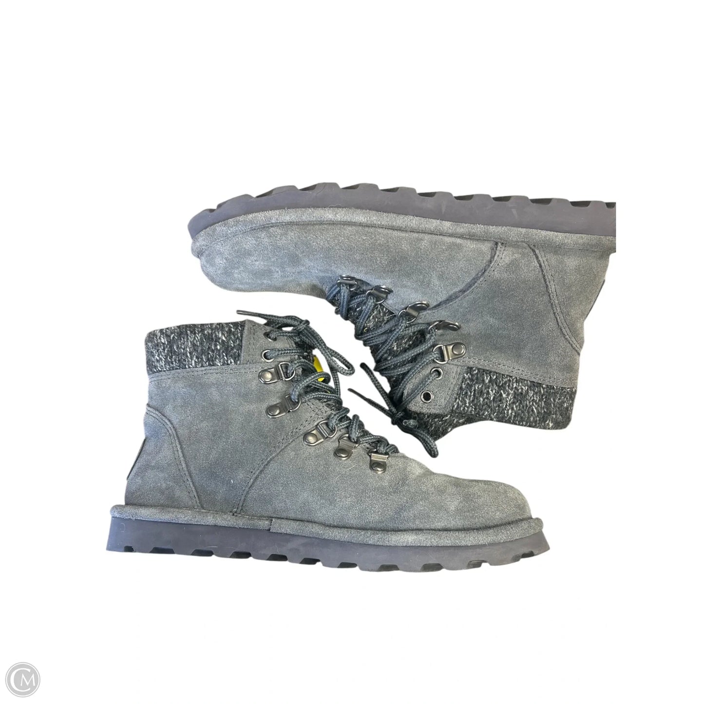 Boots Ankle Flats By Bearpaw In Grey, Size: 9
