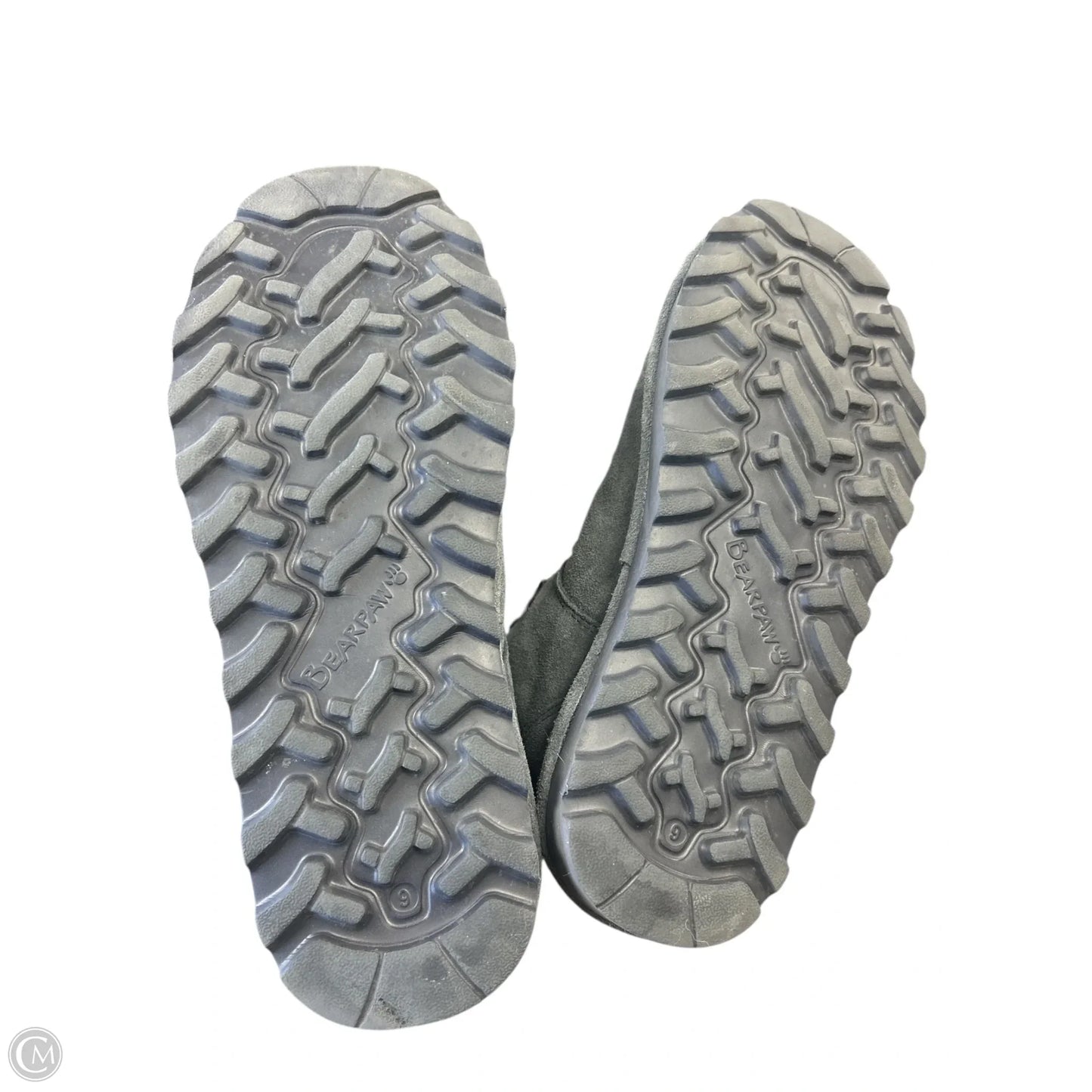 Boots Ankle Flats By Bearpaw In Grey, Size: 9