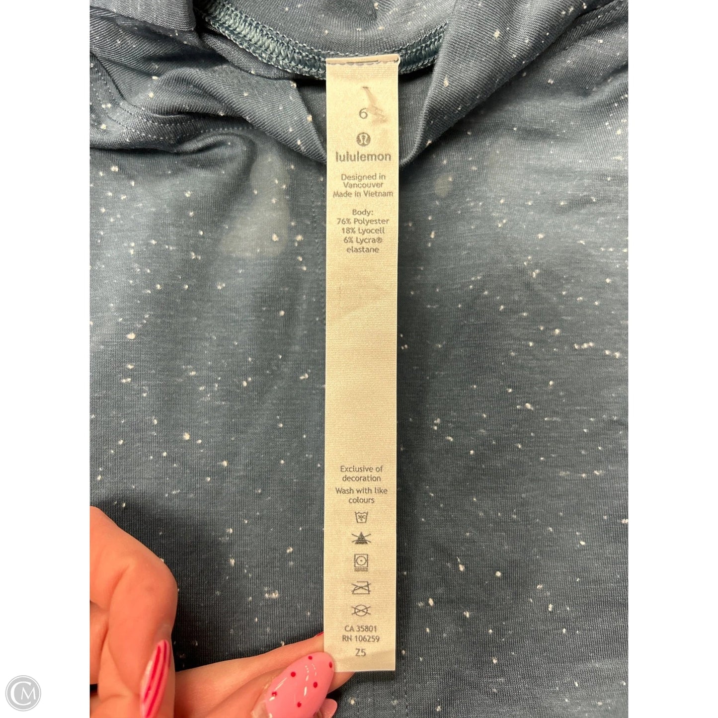 Athletic Top Short Sleeve By Lululemon In Blue, Size: 6