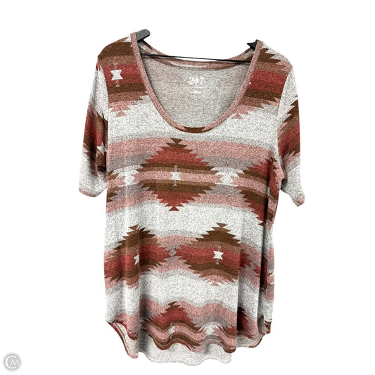 Top Short Sleeve By Maurices In Multi-colored, Size: Xxl