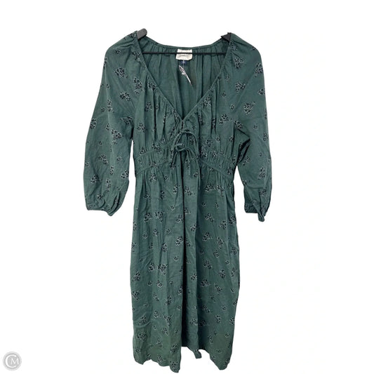 Dress Casual Short By Universal Thread In Green, Size: M