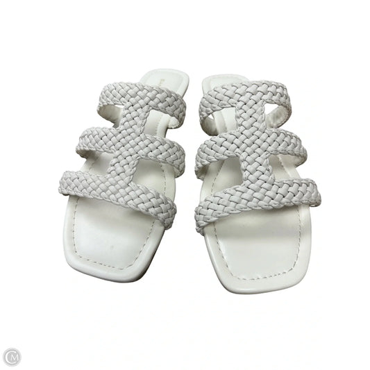 Sandals Flats By Bandolino In White, Size: 7.5