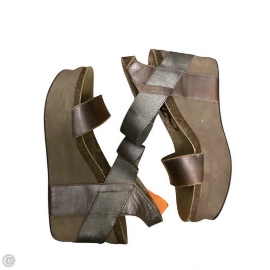 Sandals Heels Wedge By Otbt In Brown, Size: 9