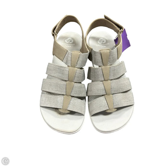 Sandals Flats By Clarks In Grey, Size: 7.5