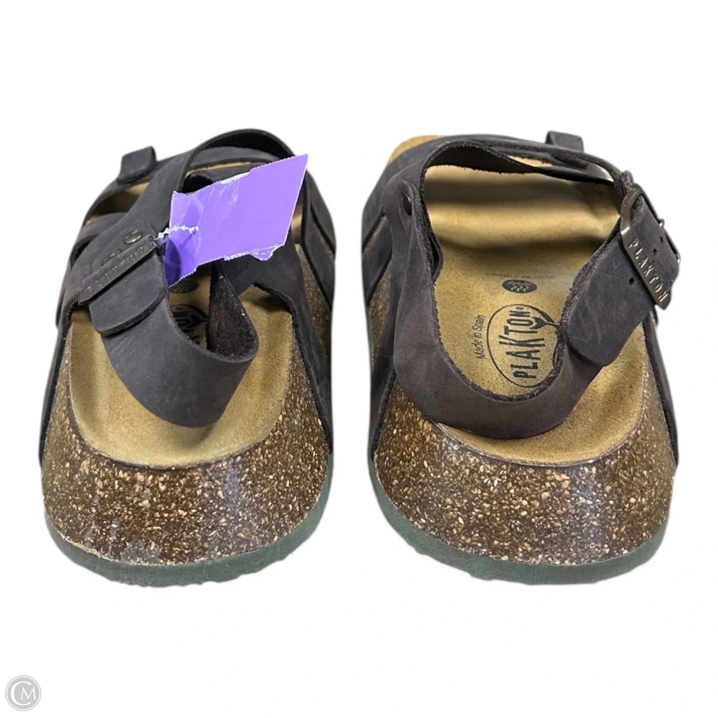 Sandals Flats By Cmb In Brown, Size: 5
