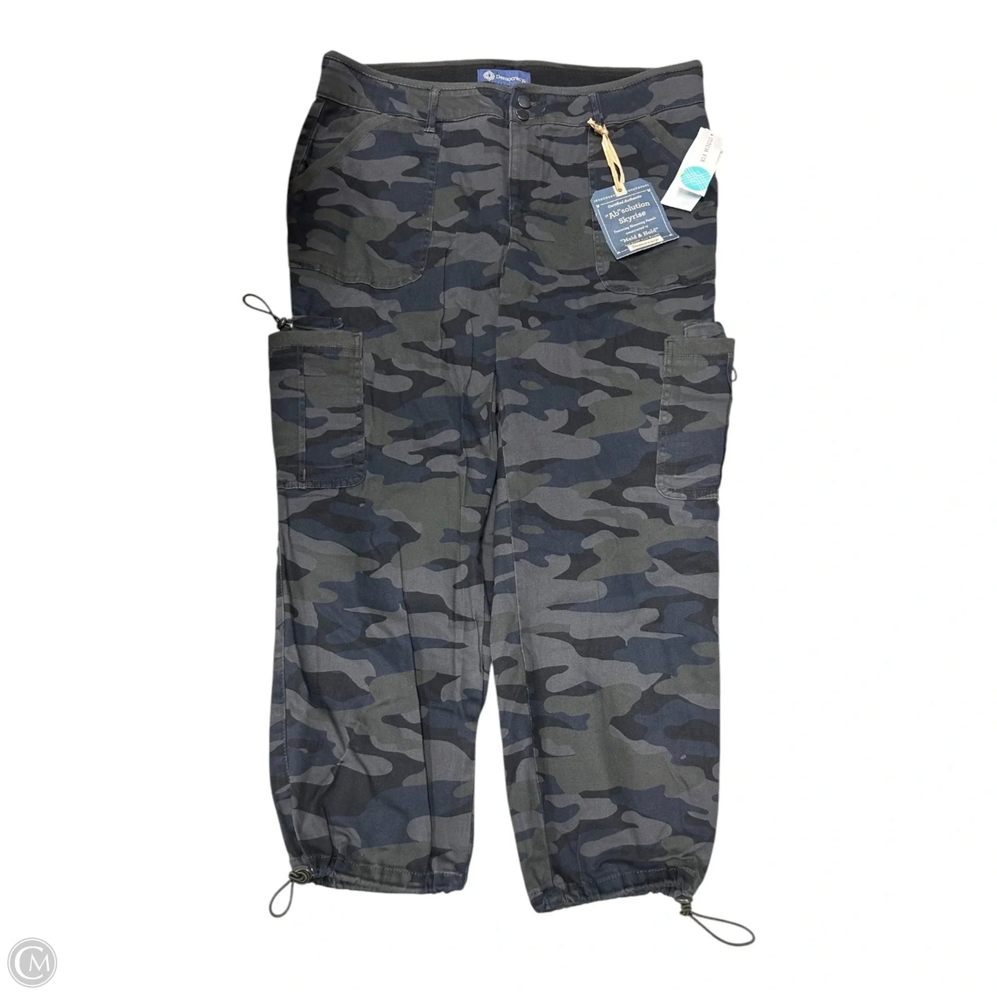 Pants Cargo & Utility By Democracy In Camouflage Print, Size: 18