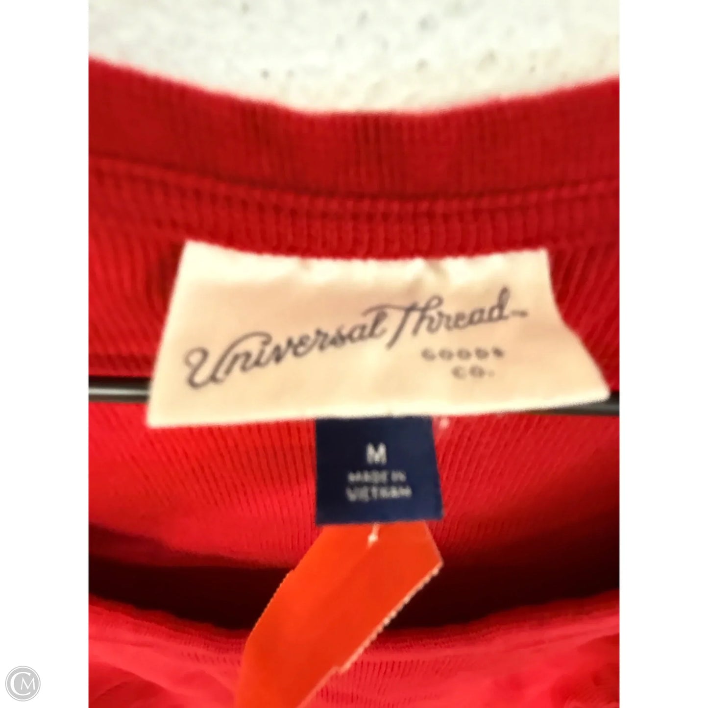 Top Long Sleeve By Universal Thread In Red, Size: M