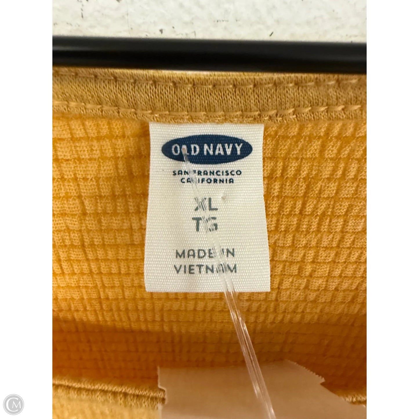 Top Short Sleeve By Old Navy In Yellow, Size: Xl