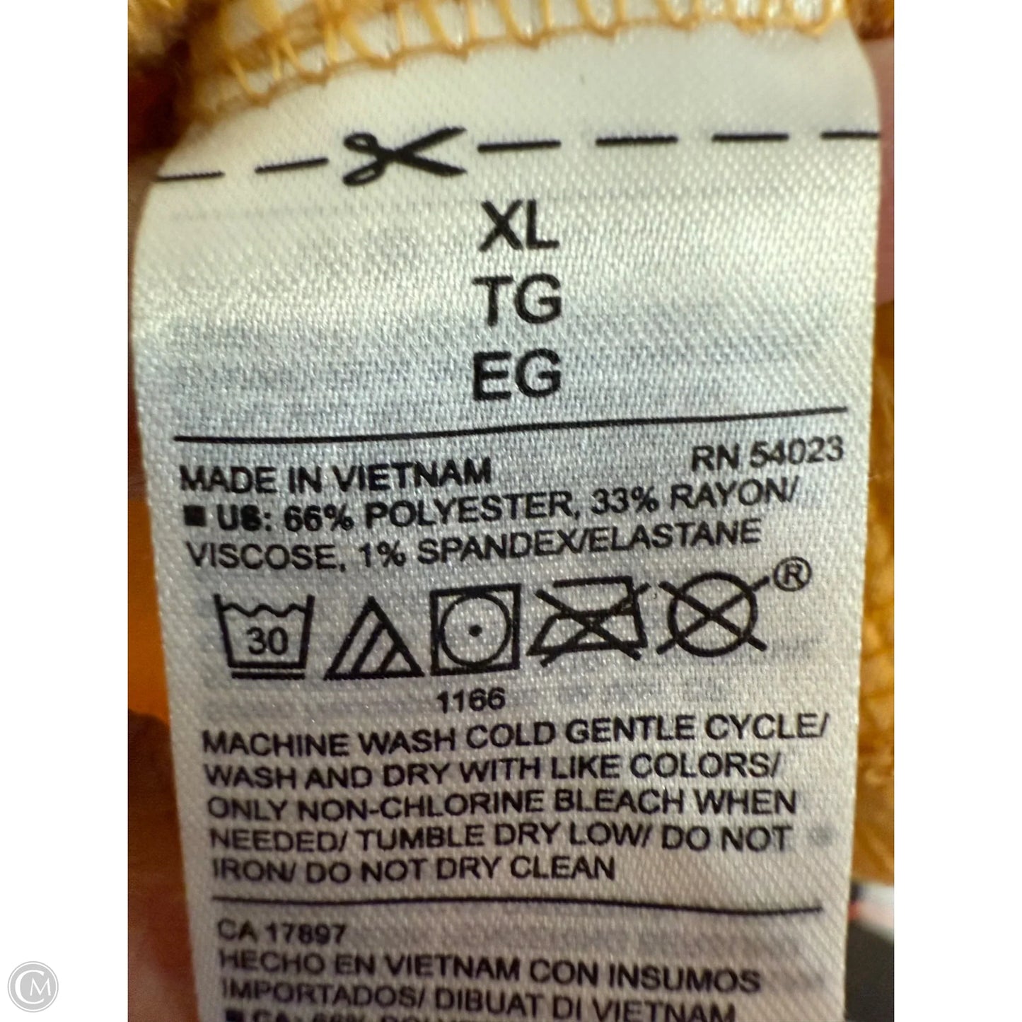 Top Short Sleeve By Old Navy In Yellow, Size: Xl