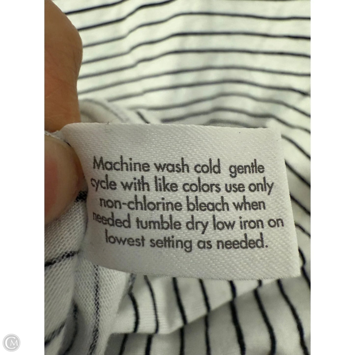 Top Short Sleeve By Stylus In White, Size: 2x