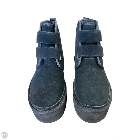 Boots Designer By Ugg In Black, Size: 9