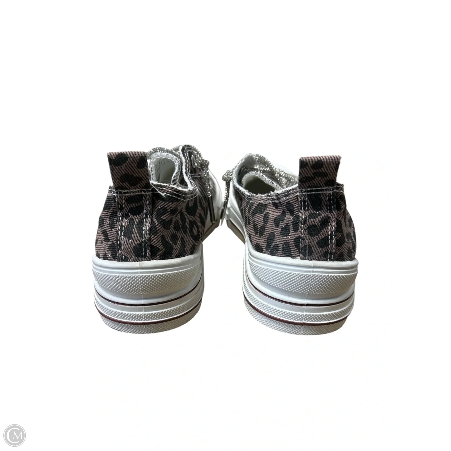 Shoes Flats By Very G In Animal Print, Size: 8