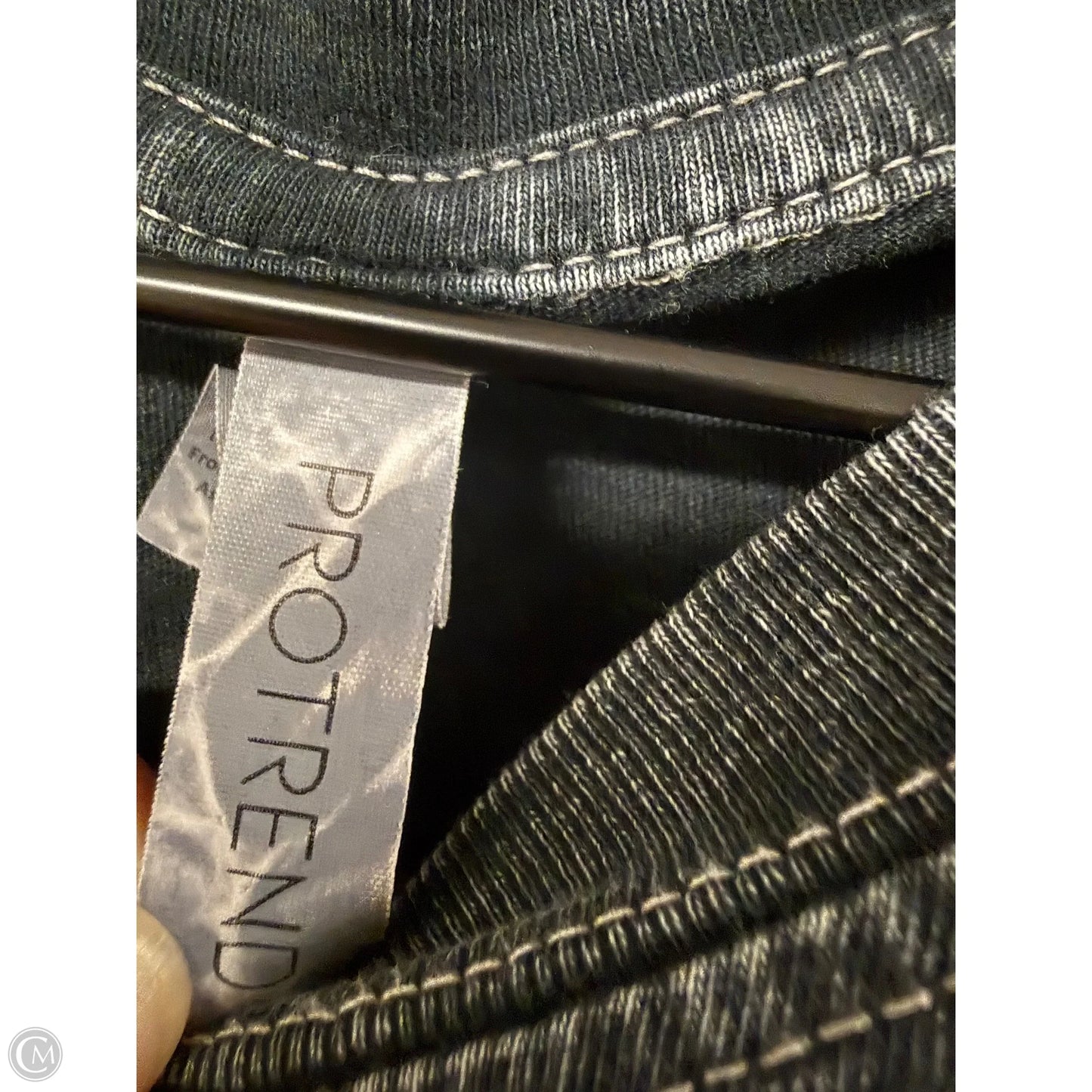 Top Short Sleeve By Clothes Mentor In Grey, Size: L