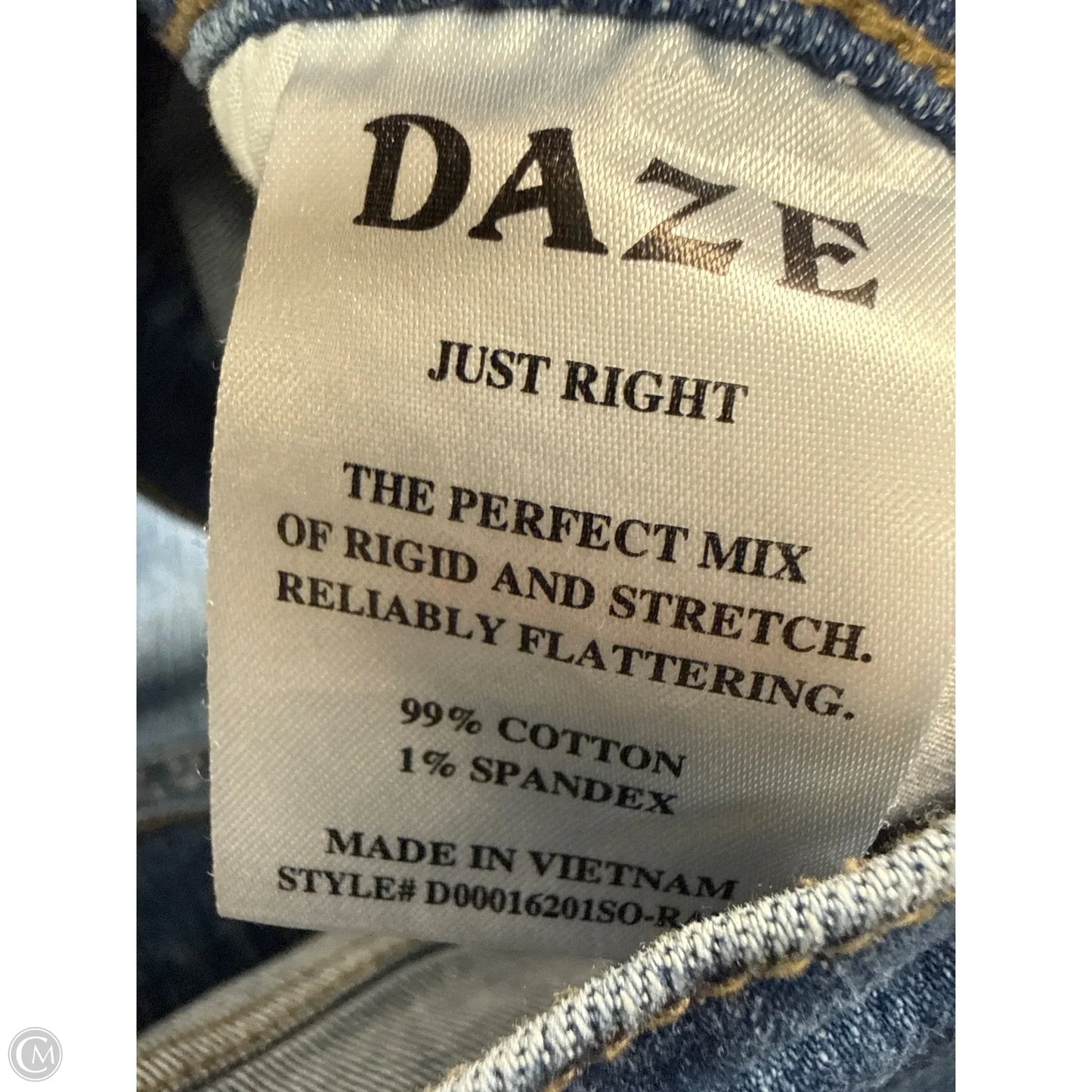 Jeans Cropped By Daze In Blue Denim, Size: 8