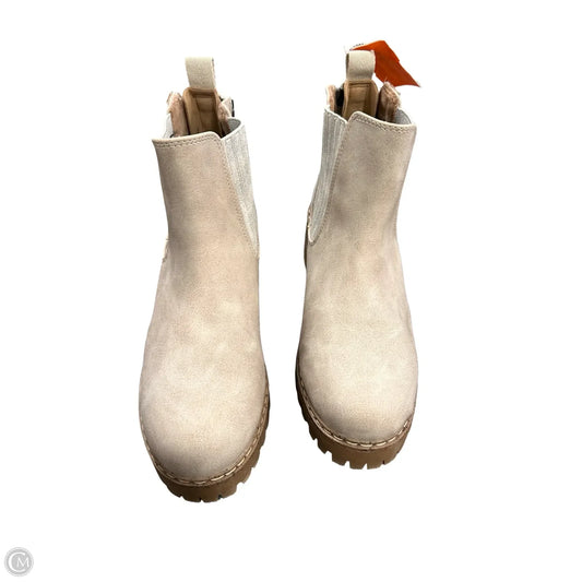 Boots Ankle Flats By Blowfish In Taupe, Size: 8