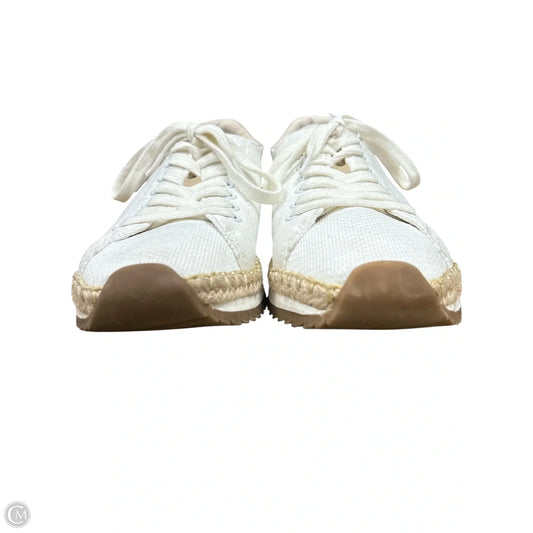 Shoes Sneakers By Cmc In White, Size: 7.5