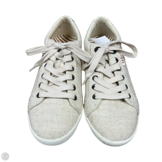 Shoes Sneakers By Taos In Tan, Size: 7
