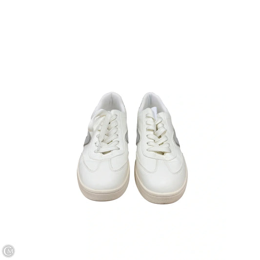 Shoes Sneakers By Dolce Vita In White, Size: 7