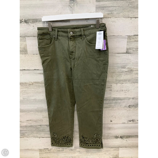 Pants Cropped By Chicos In Green, Size: 6