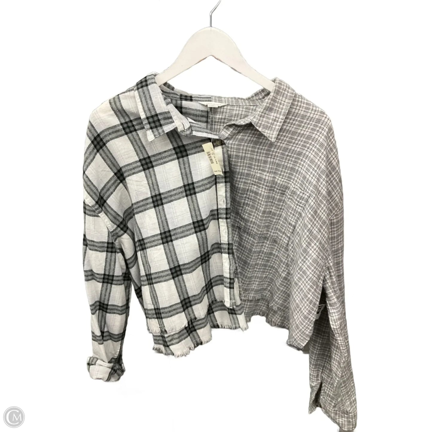 Top Long Sleeve By Aeropostale In Grey, Size: Xxl