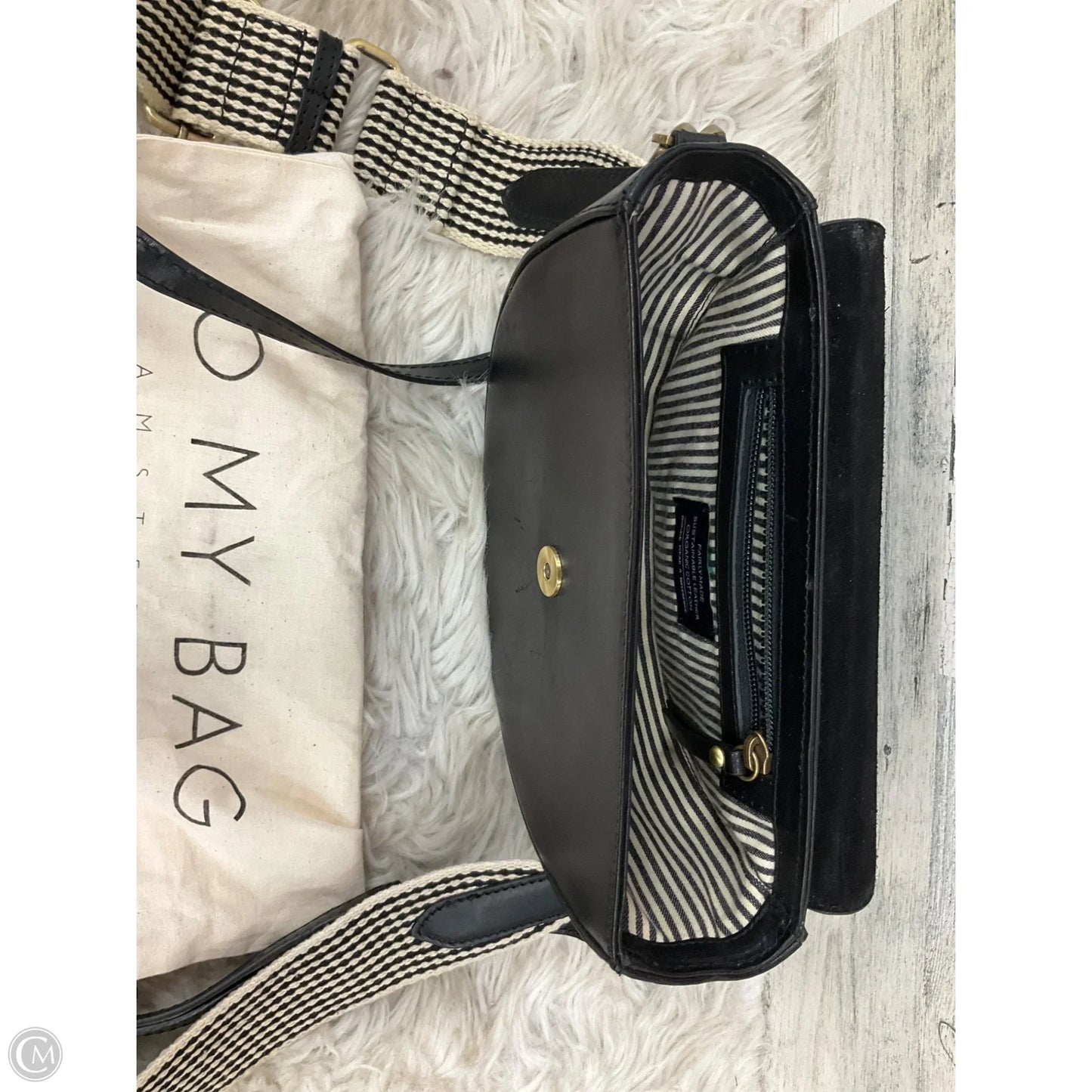 Crossbody Leather By Clothes Mentor, Size: Medium