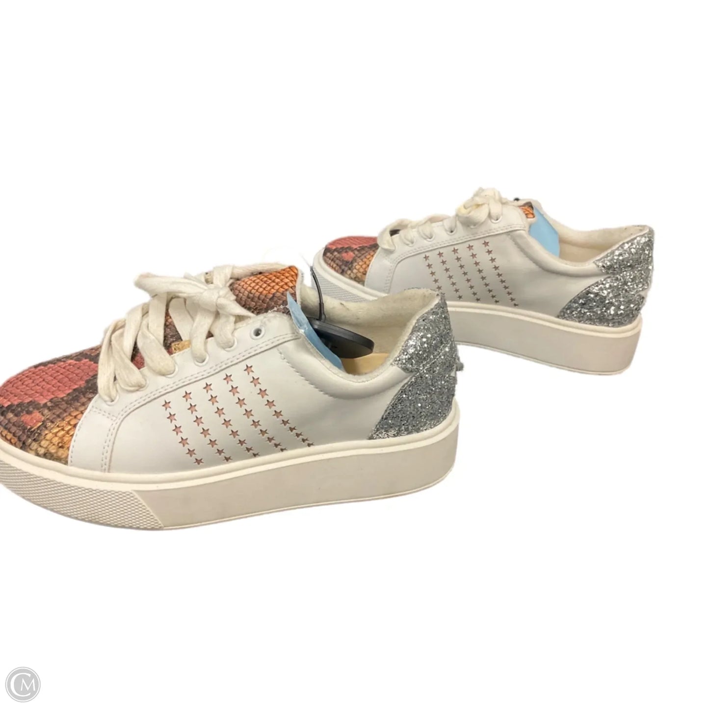 Shoes Sneakers By Jennifer Lopez In White, Size: 7