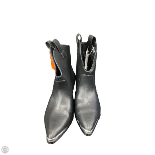 Boots Ankle Heels By Universal Thread In Black, Size: 6