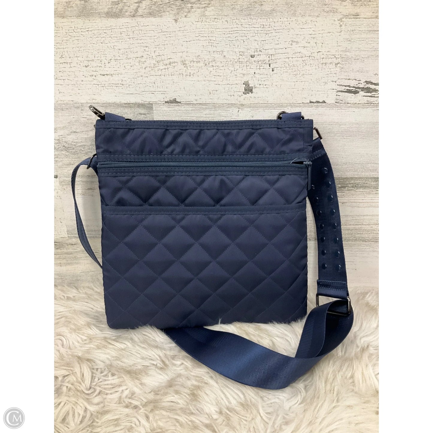 Crossbody By Haute Shore, Size: Large