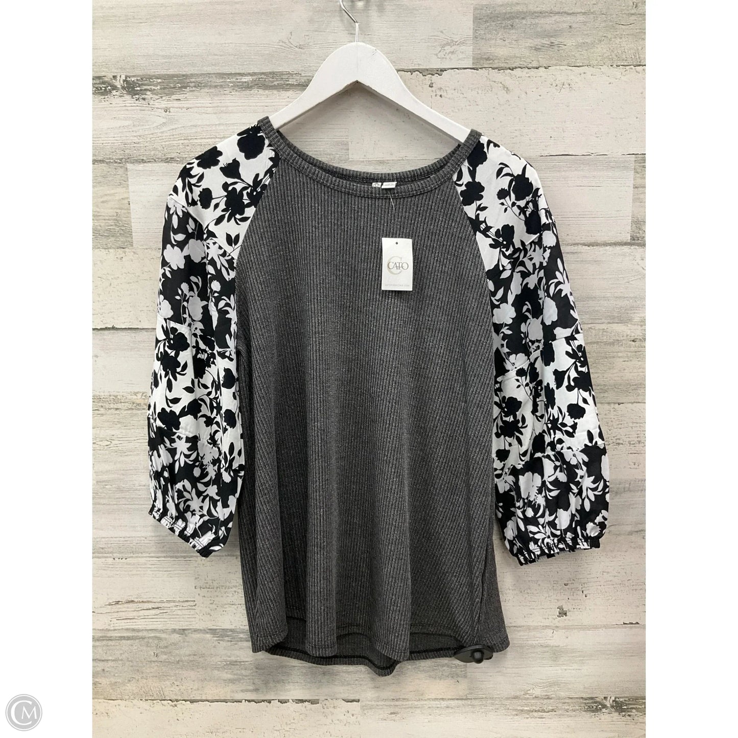 Top 3/4 Sleeve By Cato In Black & White, Size: M