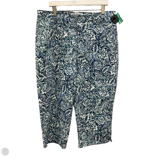 Capris By Gloria Vanderbilt In Blue & White, Size: 18