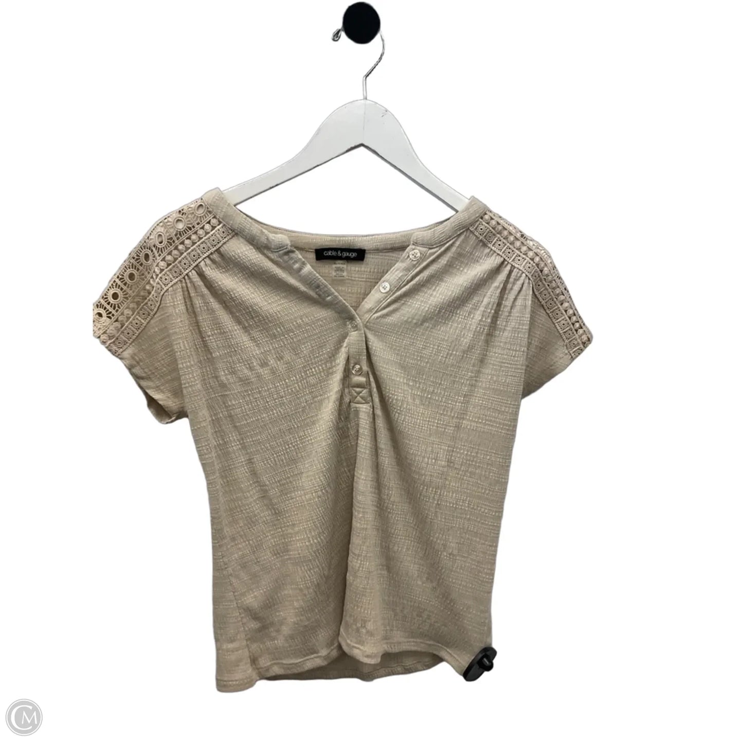 Top Short Sleeve By Cable And Gauge In Beige, Size: Xs