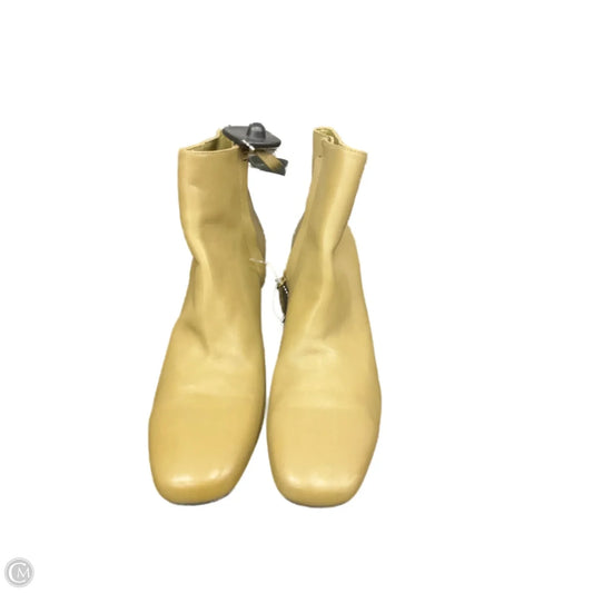 Boots Ankle Heels By Clothes Mentor In Green, Size: 10