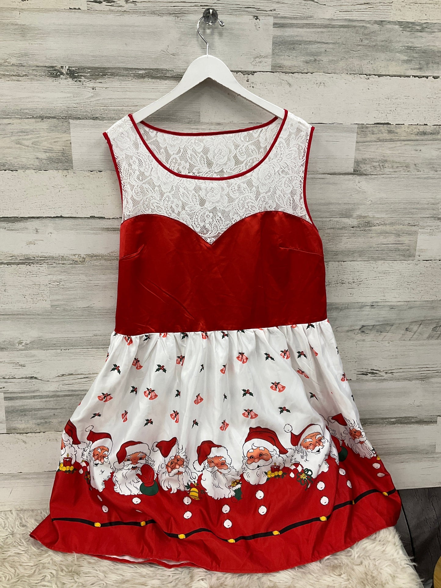 Dress Casual Short By Clothes Mentor In Red, Size: 3x