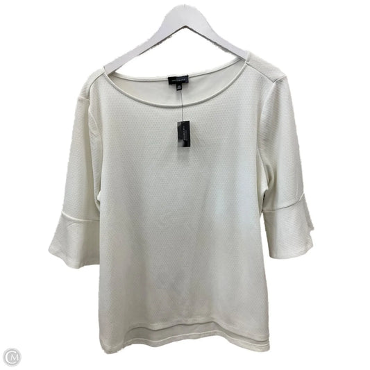 Top Short Sleeve By Clothes Mentor In Ivory, Size: Xxl