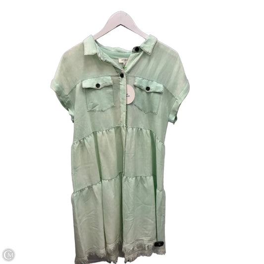 Dress Casual Short By Umgee In Green, Size: S