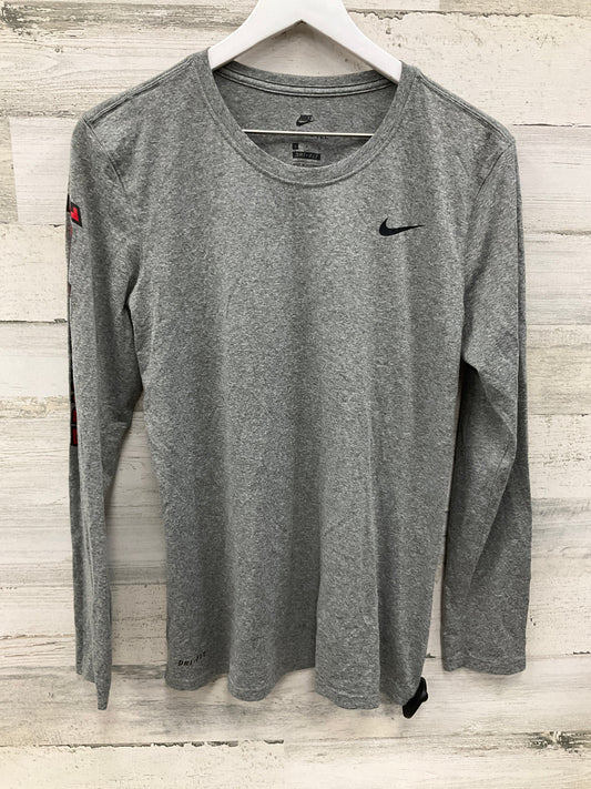 Athletic Top Long Sleeve Crewneck By Nike In Grey, Size: L